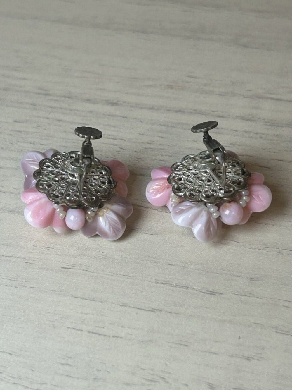 miriam haskell earrings pink Purple flower shell Clip on Vintage Flowers Floral - Picture 9 of 10